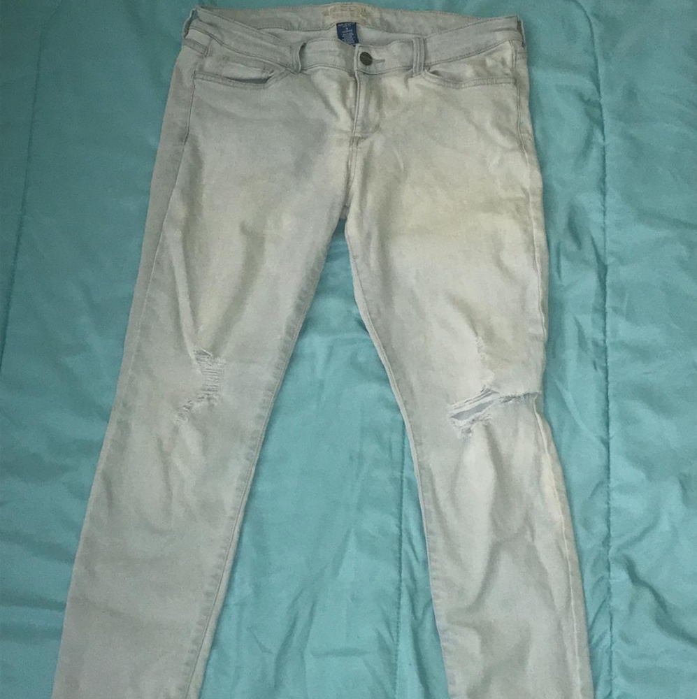 Arizona Ripped Jean - Picture 2 of 3